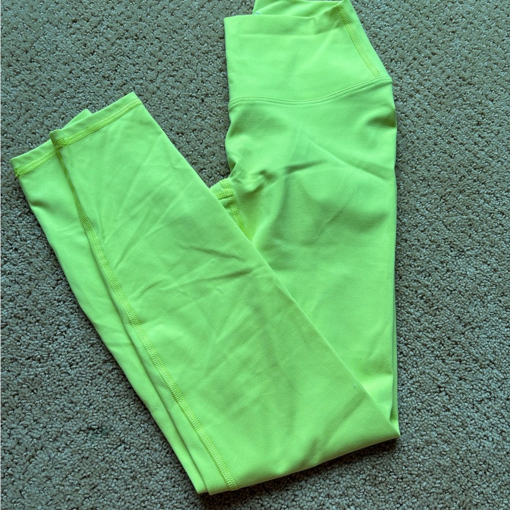 SAVVI Bright yellow leggings